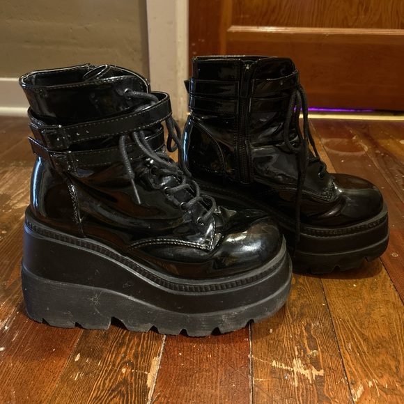 Demonia Glossy Black Combat Boots - Picture 3 of 5